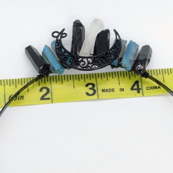 Black Quartz headband - Picture 3 of 5